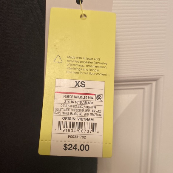 Brand New All in Motion Black Fleece Taper Leg Pants…size XS - Picture 5 of 5